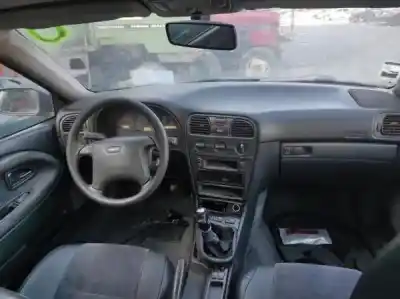 Veicolo di demolizione volvo v40 combi (vw) 1.9 td gasóleo 1997 5p dell'anno 2002 alimentato d 4192 t2