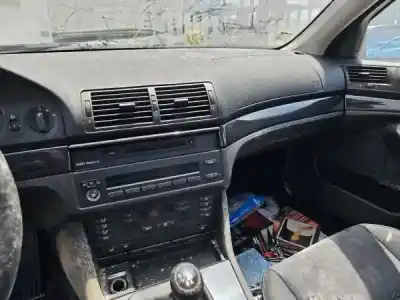 Scrapping Vehicle bmw 5 (e39) 520 d of the year 2005 powered m47 d20 (204d1)