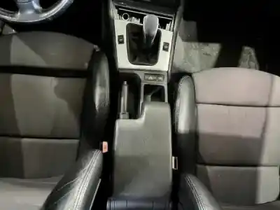 Scrapping Vehicle bmw 3 (e46) 320 d of the year 2001 powered m47 d20 (204d1)