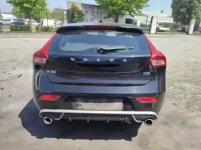Здавання транспортного засобу volvo v40 hatchback (525) d2 року 2025 потужний d 4204 t13|d 4204 t8