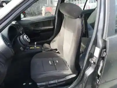 Scrapping Vehicle bmw 3 (e36) 316 i of the year 2005 powered 