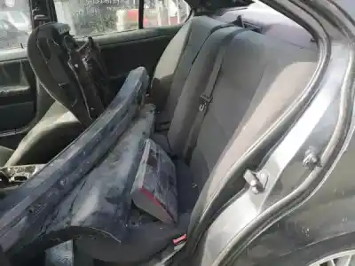 Scrapping Vehicle bmw 3 (e36) 316 i of the year 2005 powered 