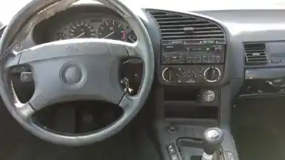 Scrapping Vehicle bmw 3 (e36) 318 i of the year 2021 powered m40 b18 (184e1)