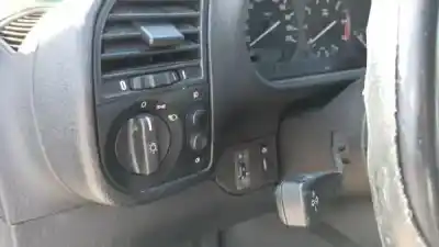 Scrapping Vehicle bmw 3 (e36) 318 i of the year 2021 powered m40 b18 (184e1)