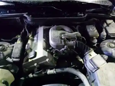 Veicolo di demolizione bmw 3 (e36) 318 i dell'anno 1995 alimentato m42 b18 (184s1)