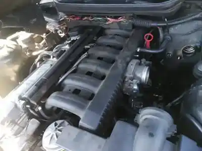 Scrapping Vehicle bmw 3 (e36) 320 i of the year 1994 powered 