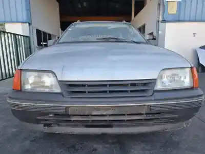 Sloopvoertuig opel kadett e combi (t85) 1.4 s (c15. c35. d15. d35) van het jaar 1990 aangedreven 14 nv