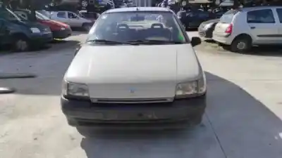 Veicolo di demolizione renault clio i (b/c57_, 5/357_) 1.2 (b/c/s57a b/c57s 5/357f 5/357j 5/357l 5/357r) dell'anno 1991 alimentato 