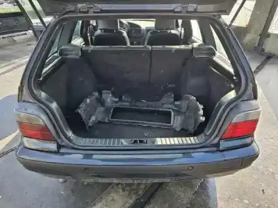 Veicolo di demolizione bmw 3 touring (e36) 318 tds dell'anno 1998 alimentato m41 d17 (174t1)