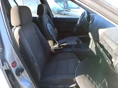 Veicolo di demolizione bmw 3 touring (e36) 318 tds dell'anno 2001 alimentato m41 d17 (174t1)