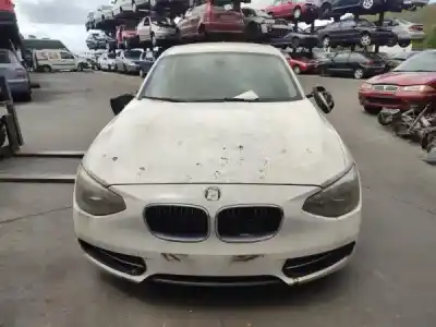 Veículo de Sucata BMW 1 (F20) 116 d do ano 2012 alimentado N47 D16 A