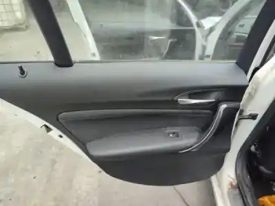 Veículo de Sucata bmw 1 (f20) 116 d do ano 2012 alimentado n47 d16 a