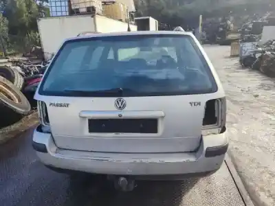 Sloopvoertuig volkswagen passat variant (3b5) 1.9 tdi van het jaar 1999 aangedreven ajm