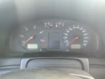 Sloopvoertuig volkswagen passat variant (3b5) 1.9 tdi van het jaar 1999 aangedreven ajm