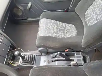 Véhicule à la ferraille citroen bx (xb-_) 11 de l'année 1989 alimenté hdz (tu1m)