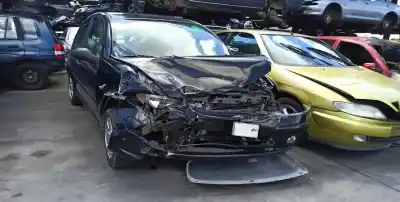 Veículo de Sucata citroen c3 i (fc_, fn_) 1.1 i do ano 2002 alimentado 