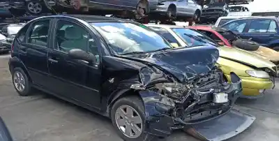 Veículo de Sucata citroen c3 i (fc_, fn_) 1.1 i do ano 2002 alimentado 