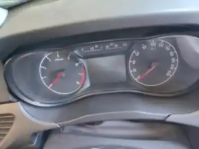 Veicolo di demolizione opel corsa e (x15) 1.4 (08 68) dell'anno 2016 alimentato b 14 xel|d 14 xel