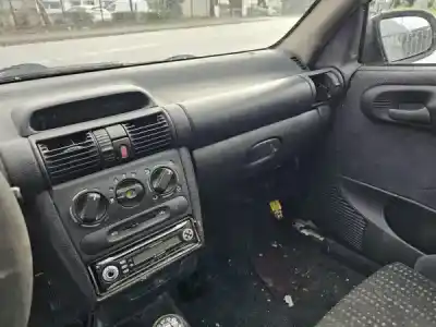 Scrapping Vehicle opel corsa b (s93) 1.5 td (f08. f68. m68) of the year 1999 powered 15 dt (t4ec1)