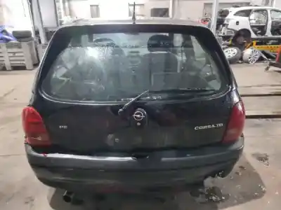 Veicolo di demolizione opel corsa b (s93) 1.5 td (f08. f68. m68) dell'anno 1997 alimentato  Veicolo di demolizione opel corsa b (s93) 1.5 td (f08. f68. m68) dell'anno 1997 alimentato