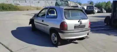 Veicolo di demolizione opel corsa b (s93) 1.5 td (f08. f68. m68) dell'anno 1999 alimentato  Veicolo di demolizione opel corsa b (s93) 1.5 td (f08. f68. m68) dell'anno 1999 alimentato