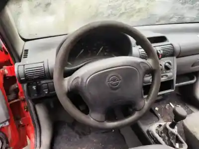 Здавання транспортного засобу opel corsa b (s93) 1.2 i (f08 f68 m68) року 1995 потужний 