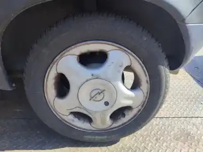 Sloopvoertuig opel corsa b (s93) 1.2 i (f08 f68 m68) van het jaar 1996 aangedreven c 12 nz