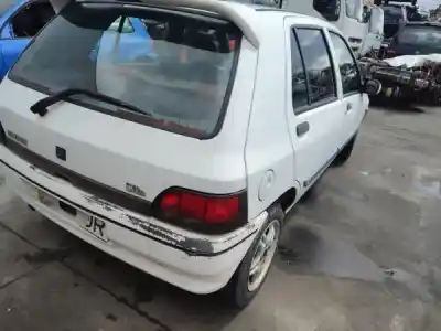 Veicolo di demolizione renault clio i (b/c57_, 5/357_) 1.2 (b/c/s57a b/c57s 5/357f 5/357j 5/357l 5/357r) dell'anno 1994 alimentato  Veicolo di demolizione renault clio i (b/c57_, 5/357_) 1.2 (b/c/s57a b/c57s 5/357f 5/357j 5/357l 5/357r) dell'anno 1994 alimentato