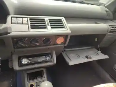 Veicolo di demolizione renault clio i (b/c57_, 5/357_) 1.2 (b/c/s57a b/c57s 5/357f 5/357j 5/357l 5/357r) dell'anno 1994 alimentato  Veicolo di demolizione renault clio i (b/c57_, 5/357_) 1.2 (b/c/s57a b/c57s 5/357f 5/357j 5/357l 5/357r) dell'anno 1994 alimentato