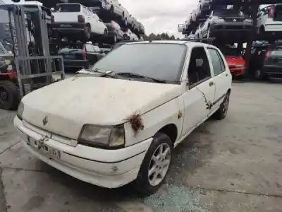 Veicolo di demolizione renault clio i (b/c57_, 5/357_) 1.2 (b/c/s57a b/c57s 5/357f 5/357j 5/357l 5/357r) dell'anno 1993 alimentato  Veicolo di demolizione renault clio i (b/c57_, 5/357_) 1.2 (b/c/s57a b/c57s 5/357f 5/357j 5/357l 5/357r) dell'anno 1993 alimentato