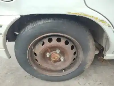 Veicolo di demolizione renault clio i (b/c57_, 5/357_) 1.2 (b/c/s57a b/c57s 5/357f 5/357j 5/357l 5/357r) dell'anno 1993 alimentato  Veicolo di demolizione renault clio i (b/c57_, 5/357_) 1.2 (b/c/s57a b/c57s 5/357f 5/357j 5/357l 5/357r) dell'anno 1993 alimentato