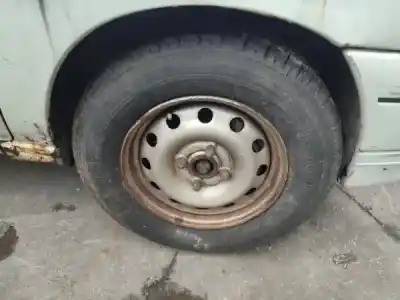 Veicolo di demolizione renault clio i (b/c57_, 5/357_) 1.2 (b/c/s57a b/c57s 5/357f 5/357j 5/357l 5/357r) dell'anno 1993 alimentato  Veicolo di demolizione renault clio i (b/c57_, 5/357_) 1.2 (b/c/s57a b/c57s 5/357f 5/357j 5/357l 5/357r) dell'anno 1993 alimentato