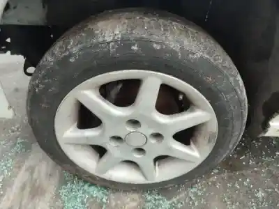 Veicolo di demolizione renault clio i (b/c57_, 5/357_) 1.2 (b/c/s57a b/c57s 5/357f 5/357j 5/357l 5/357r) dell'anno 1993 alimentato  Veicolo di demolizione renault clio i (b/c57_, 5/357_) 1.2 (b/c/s57a b/c57s 5/357f 5/357j 5/357l 5/357r) dell'anno 1993 alimentato