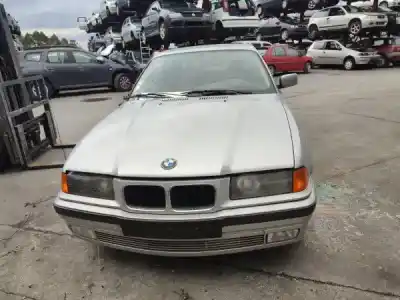Veicolo di demolizione bmw 3 coupé (e36) 316 i dell'anno 1996 alimentato m43 b16 (164e2)