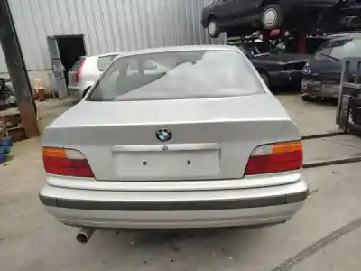 Veicolo di demolizione bmw 3 coupé (e36) 316 i dell'anno 1996 alimentato m43 b16 (164e2)