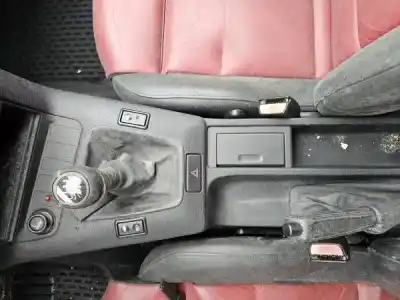 Veículo de Sucata bmw 3 coupé (e36) 316 i do ano 1997 alimentado m43 b16 (164e2)