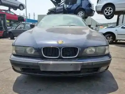 Veículo de Sucata bmw 5 (e39) 520 i do ano 1998 alimentado m52 b20 (206s3)