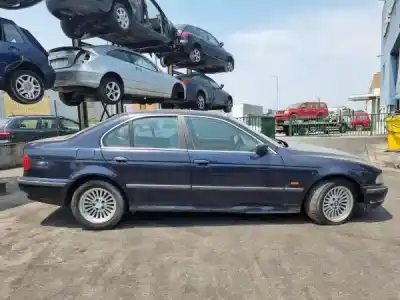 Veículo de Sucata bmw 5 (e39) 520 i do ano 1998 alimentado m52 b20 (206s3)
