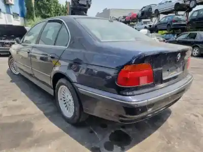 Veículo de Sucata bmw 5 (e39) 520 i do ano 1998 alimentado m52 b20 (206s3)