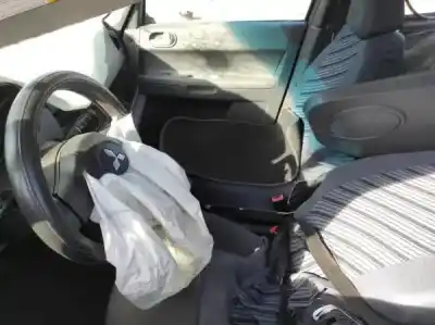 Scrapping Vehicle mitsubishi colt vi (z3_a, z2_a) 1.5 di-d (z39a) of the year 2005 powered om 639.939