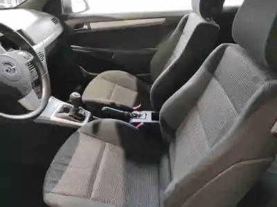 Veículo de Sucata opel astra h gtc (a04) 1.7 cdti (l08) do ano 2022 alimentado z 17 dth