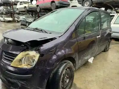 Veicolo di demolizione renault modus / grand modus (f/jp0_) 1.2 (jp0c jp0k fp0c fp0k fp0p jp0p jp0t) dell'anno 2005 alimentato 