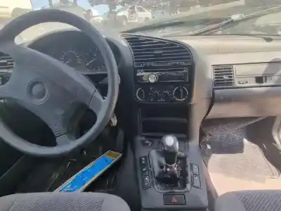 Veículo de Sucata bmw 3 (e36) 316 i do ano 2023 alimentado m43 b16 (164e2)