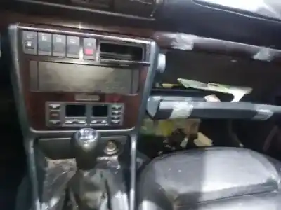 Veículo de Sucata audi a4 b5 avant (8d5) 1.6 do ano 1995 alimentado 0