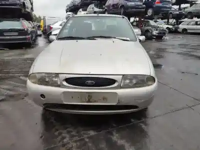 Здавання транспортного засобу ford fiesta iv (ja_, jb_) 1.25 i 16v gasolina 1998 5p року 2002 потужний 