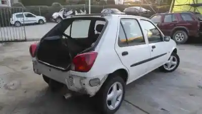 Veículo de Sucata ford fiesta iv (ja_, jb_) 1.25 i 16v gasolina 1998 5p do ano 1998 alimentado 
