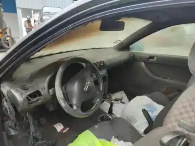 Здавання транспортного засобу audi a3 (8l1) 1.6 року 1998 потужний akl