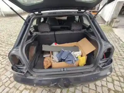 Здавання транспортного засобу audi a3 (8l1) 1.6 року 1998 потужний akl