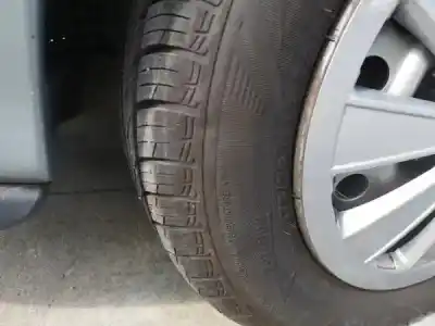 Véhicule à la ferraille renault megane scenic (ja0/1_) 1.4 i (ja0e) de l'année 1998 alimenté e7j 764