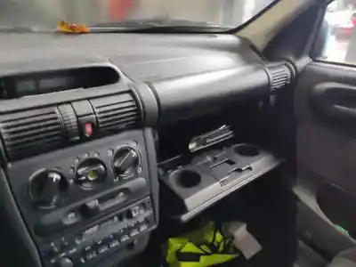 Scrapping Vehicle opel corsa b (s93) 1.2 i 16v (f08 f68 m68) of the year 1999 powered x 12 xe Scrapping Vehicle opel corsa b (s93) 1.2 i 16v (f08 f68 m68) of the year 1999 powered x 12 xe